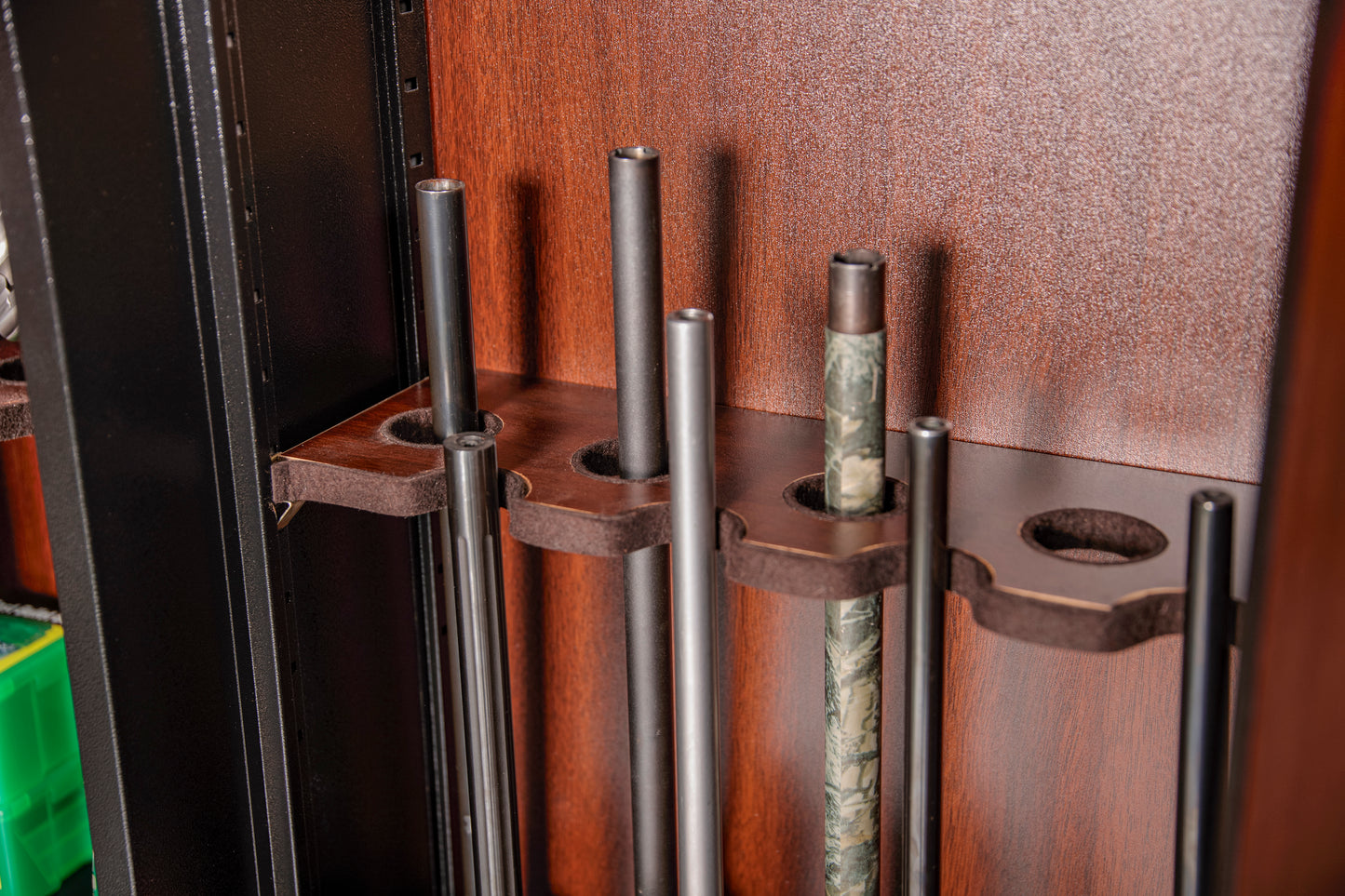 16 Gun Locking Metal Gun Safe